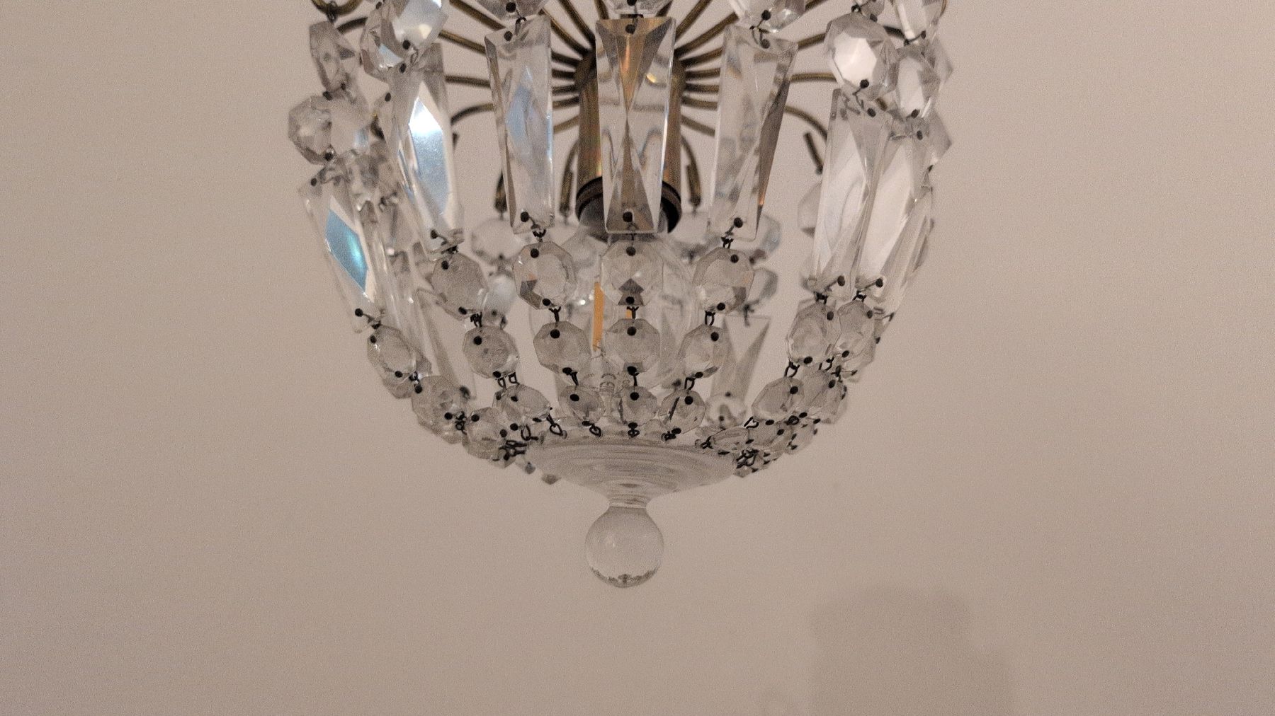 Kronleuchter & Deckenlampen: Deckenlampe Messing Kristalle vintage 25cm – Gebraucht aus Bern von SimeonM 1