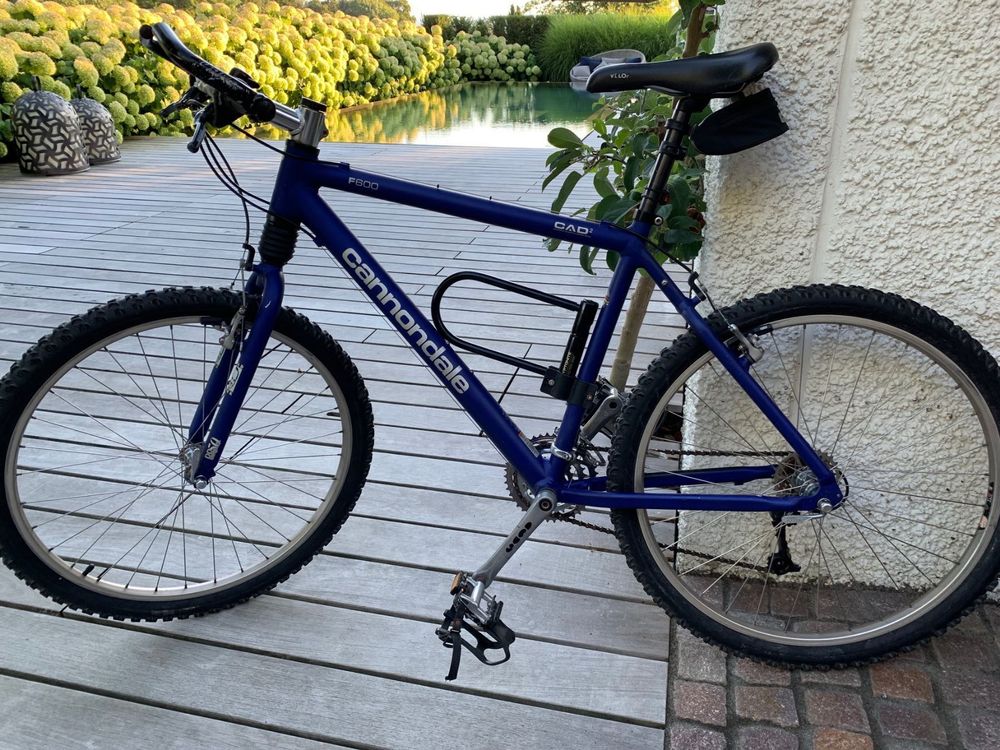 Cannondale f600 mountain deals bike