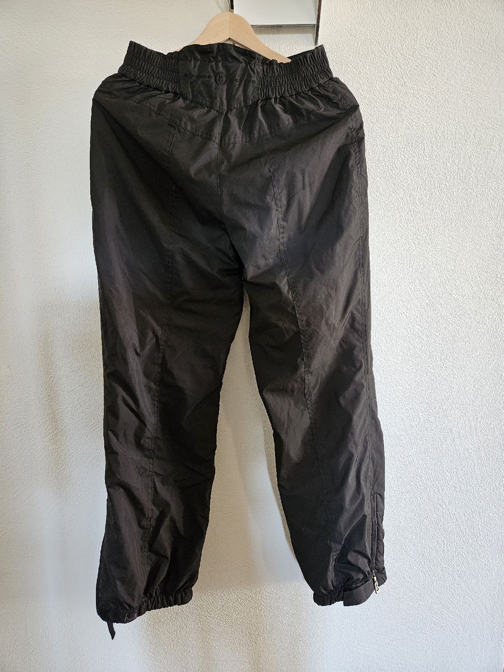 Bogner Pantaloni: Bogner Sschneehose Damen Gr. 38 schwarz – Usato da Eschenbach SG venduto da MarThu 3