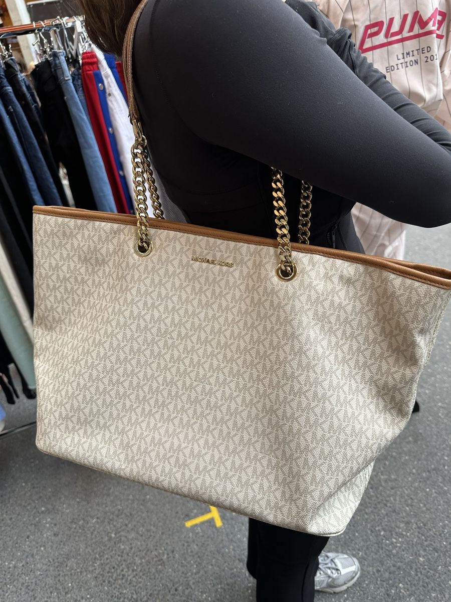 Michael Kors Borse da donna: Sac Michael Kors en super état ! – Usato da Villars-sur-Glâne venduto da mer_wgr8