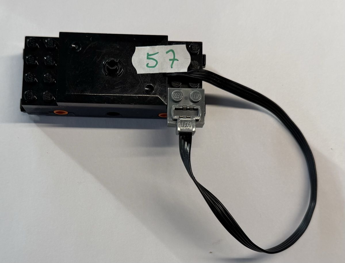 Lego Spielzeuge: 1x LEGO Technic Power Functions - schwarz. – Gebraucht aus Rheinfelden von zim_2hqc