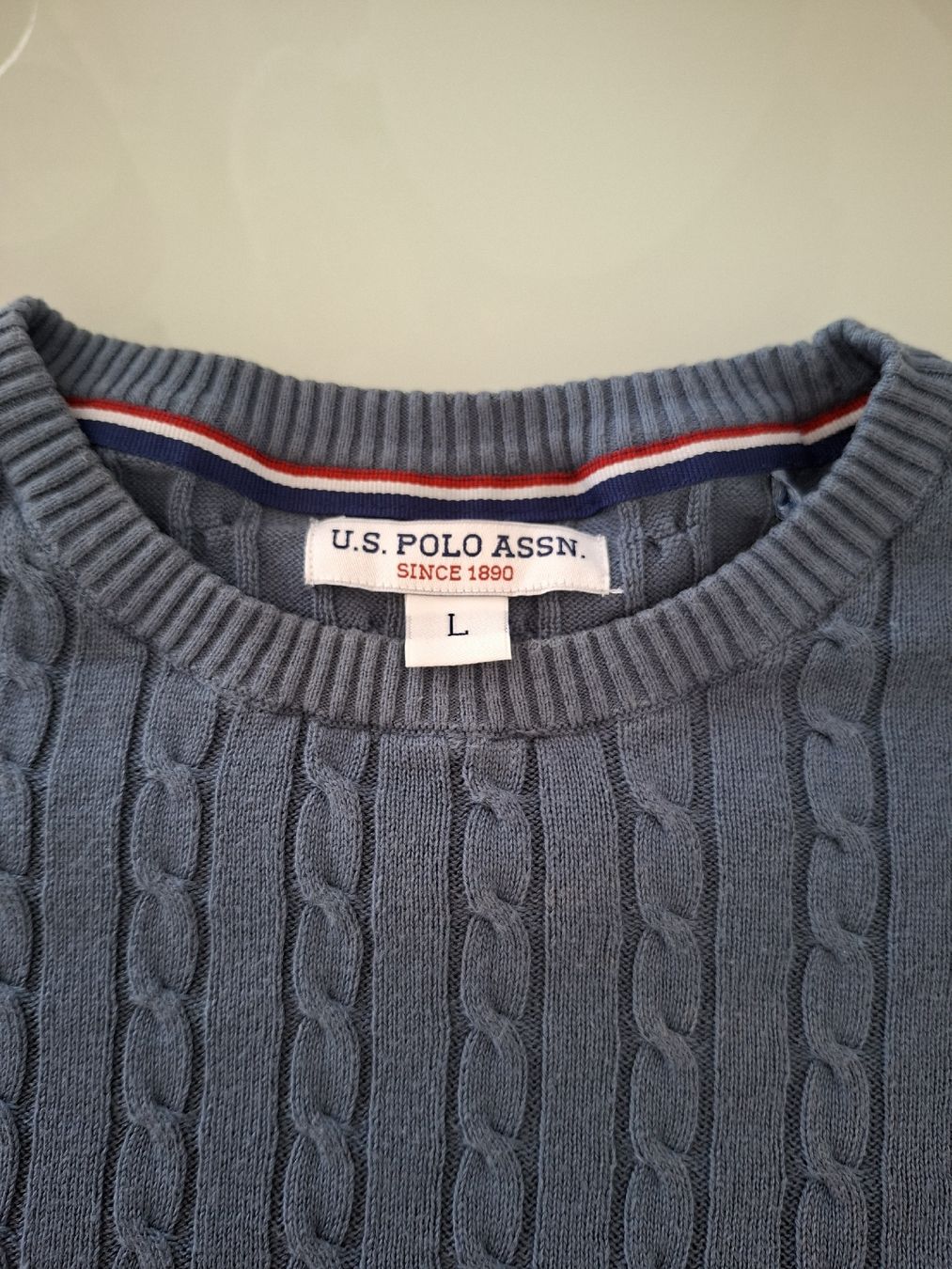 Maglioni & Felpe: Pull sans manches gris bleu en maille torsadee, col rond – Usato da Renens VD venduto da ser_j2fn 1