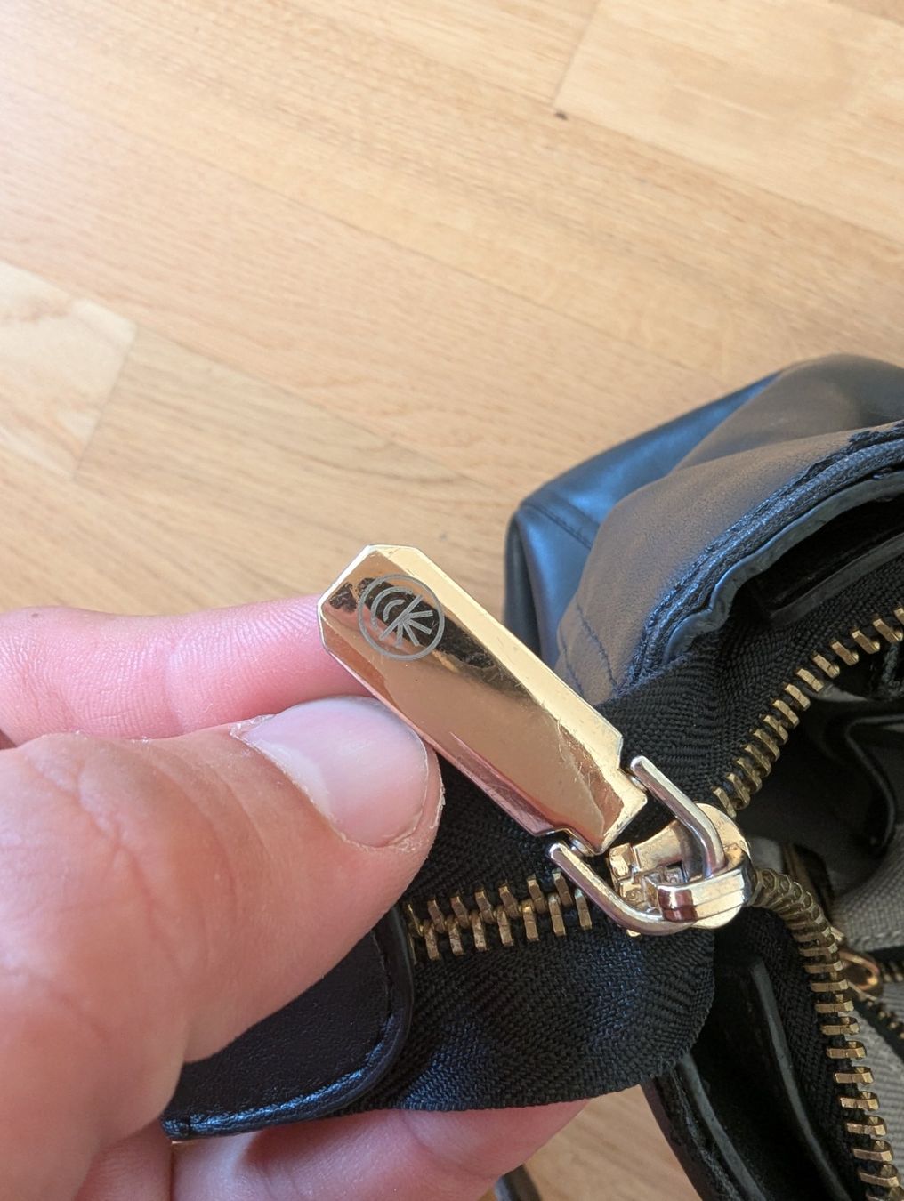 Borse da donna: Schwarze Handtasche von Gaia Leon !!! – Usato da Basel venduto da ili_j29z 2