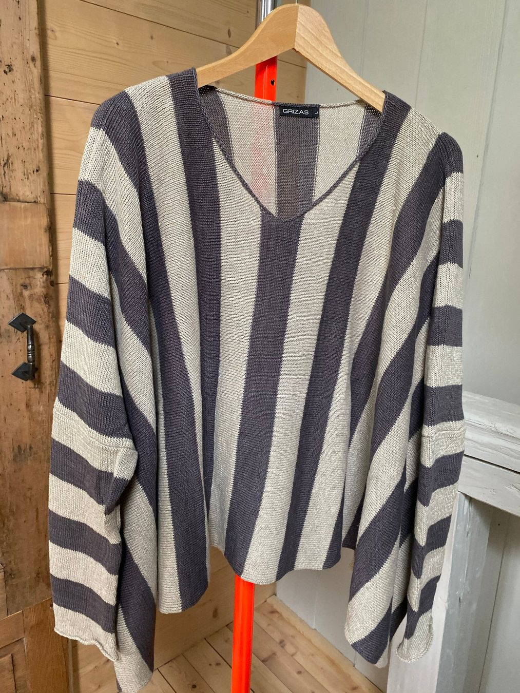Grizas Maglioni & Felpe: Grizas besonderer Leinenpullover – Usato da Dreien venduto da pontius-pilatus