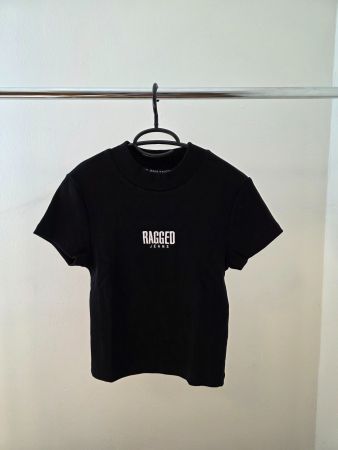 Schwarzes T-Shirt The Ragged Priest