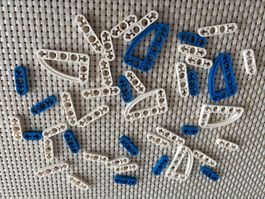Lego Technik weisse blaue flache runde Lochbalken LotX