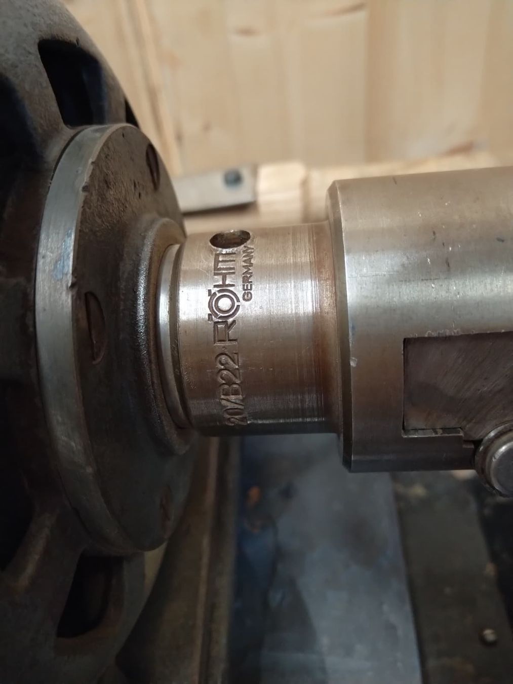 Müller Alle Maschinen: Langloch-Bohrmaschine – Gebraucht aus Glattfelden von Wagner-Koch 6