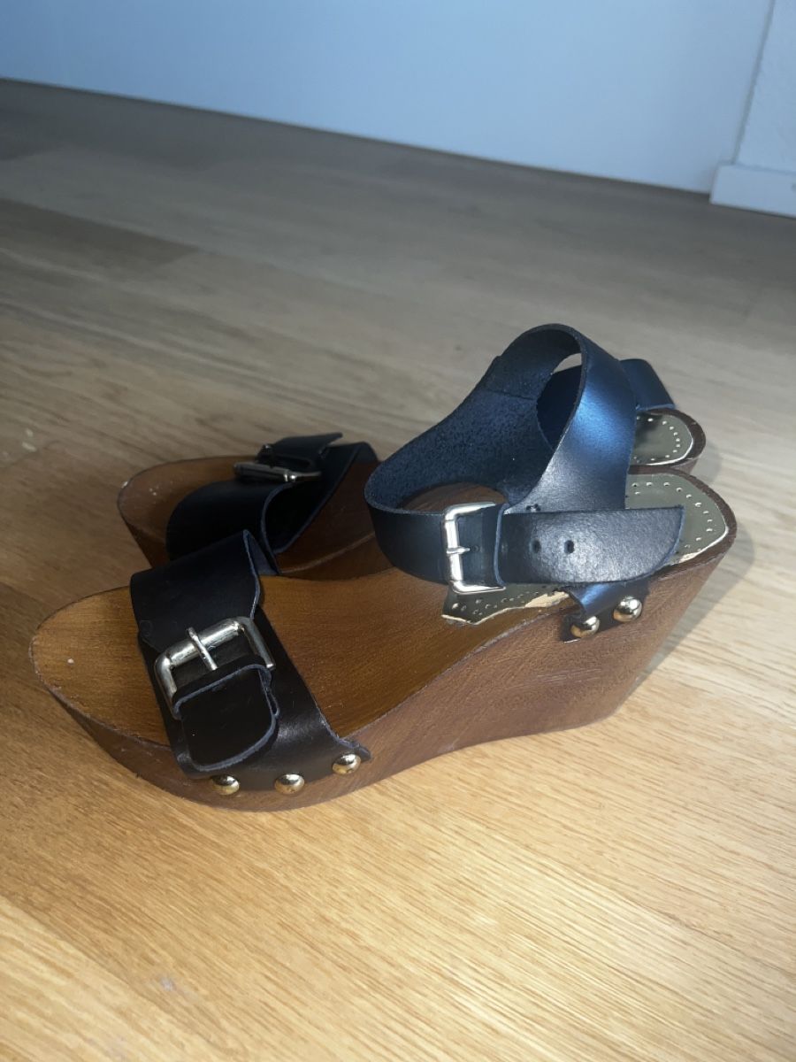 Damenschuhe: Plateau Ledersandalen MAX shoes – Gebraucht aus Ebikon von her_82yr 2