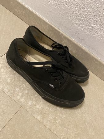 Vans Authentic