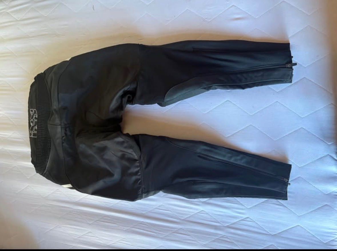 IXS Pantalons: IXS Motorrad Lederhose – Neuf (Voir description) à Nebikon par hai_h2mr 1