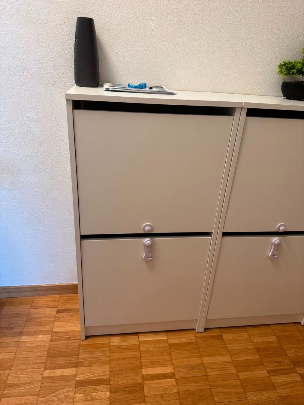 Ikea Schränke: 3x IKEA BISSA Schuhschrank – Gebraucht aus Eglisau von fed_gyw5 1