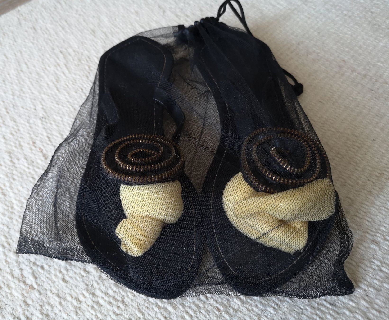 Damenschuhe: Schicke Designer Zehen Pantolette Gr. 39/40 – Gebraucht aus Münsingen von Nik_und_Kat 5