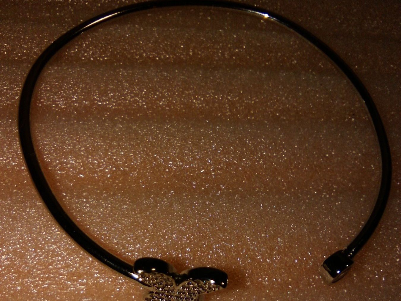 Bracciali & Braccialetti: ARMREIF MIT SCHMETTERLING,SILBER FARBE – Nuovo (secondo la descrizione) da Basel venduto da bijoutrie_4 2
