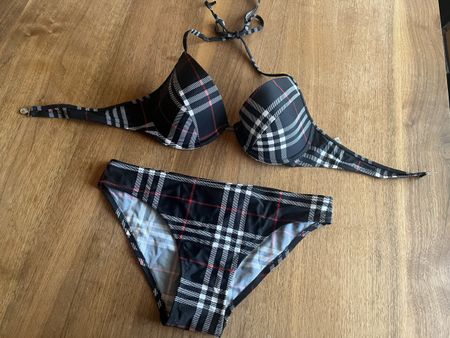 Bikini Burberry Gr 38