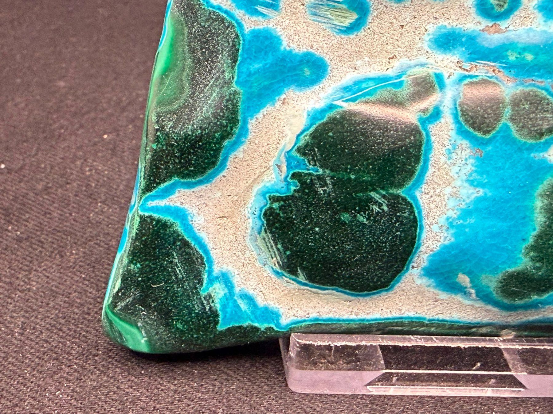 Minerali & Pietre curative: Malachit und Chrysocolla poliert – Usato da Schinznach Bad venduto da Demerald 2