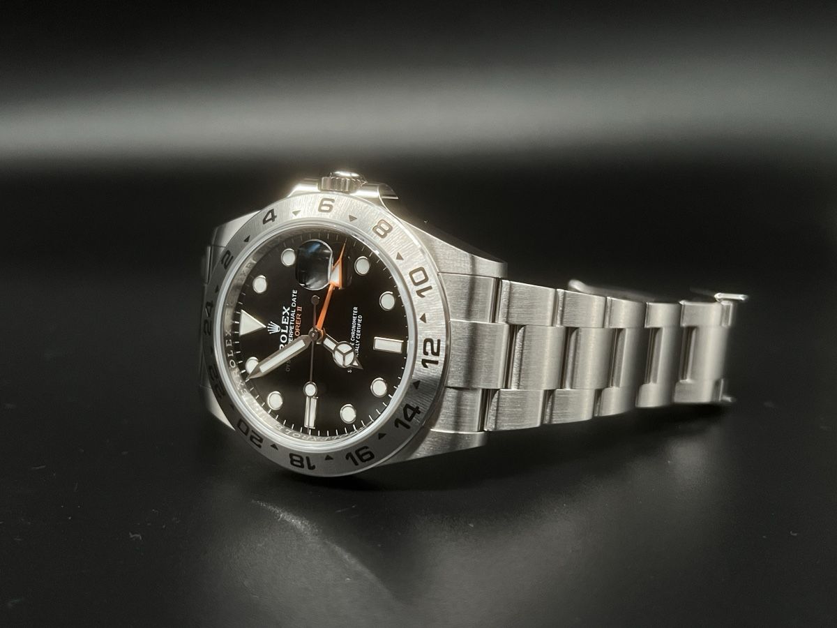 Rolex Orologi: Rolex Explorer II 42mm Fullset 226570 – Nuovo (secondo la descrizione) da Brugg AG venduto da Wristdeal