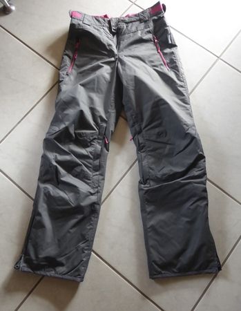 Damen Snowboardhose - Grösse 36 grau-pink