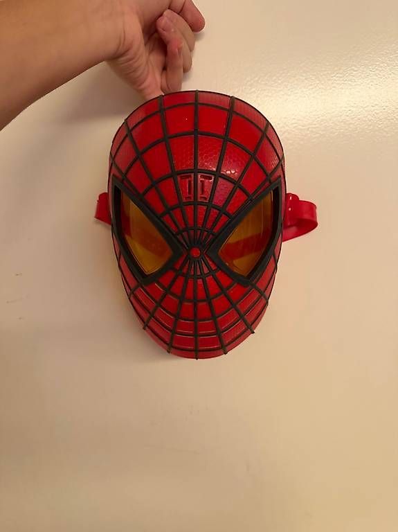 Maschere: Spiderman Maske mit soundeffekten – Usato da Baden venduto da miavenda