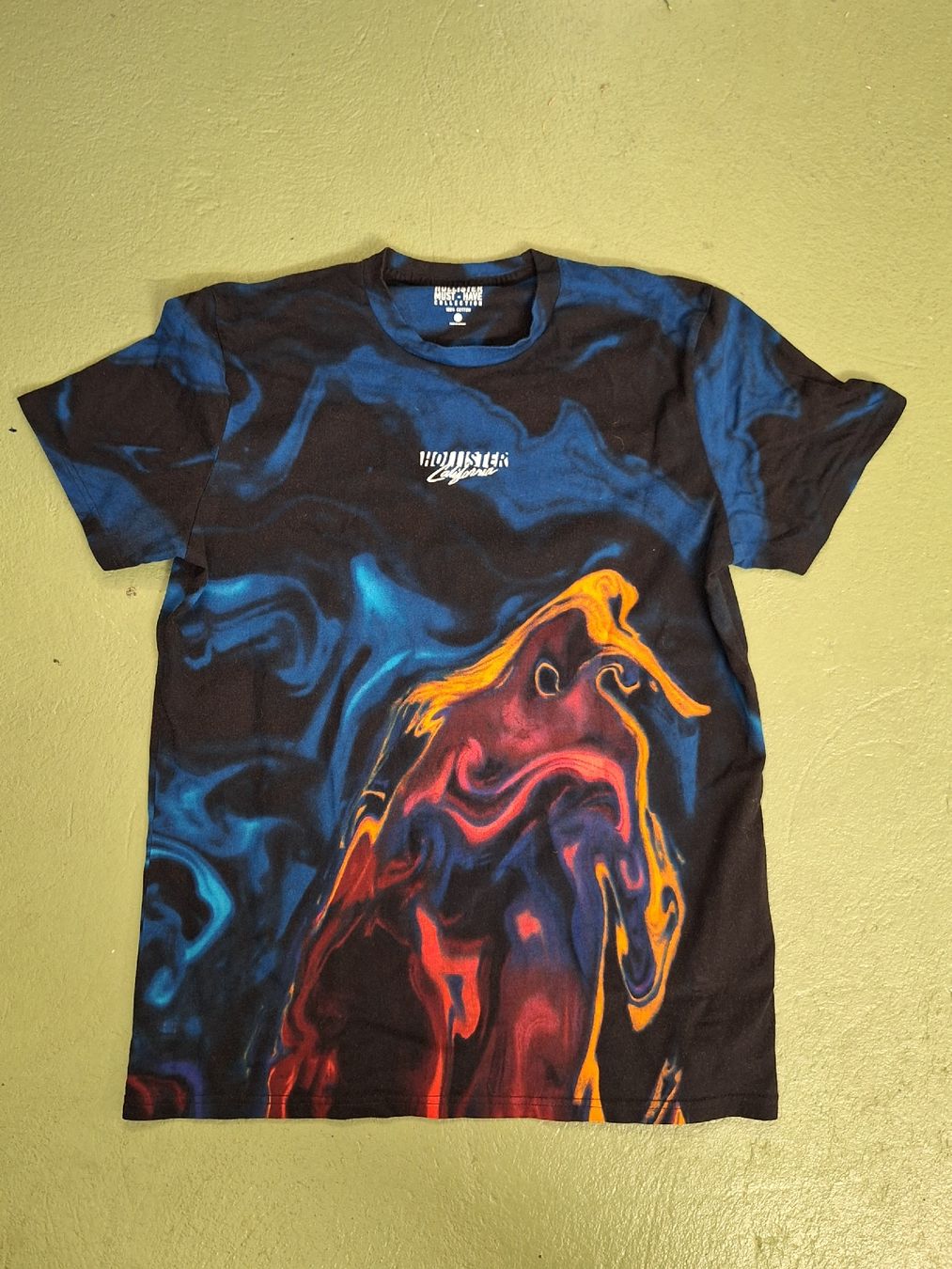 Hollister T-shirt: Hollister T'shirt – Nuovo (secondo la descrizione) da Niederglatt ZH venduto da Bobsli
