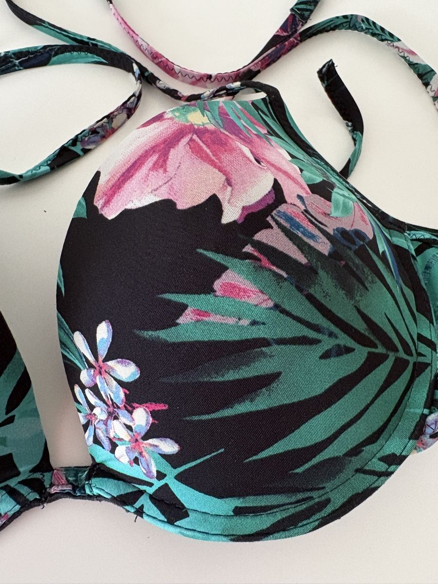 Maillots de bain & Bikinis: Bikini-Oberteil in Grösse M – D'occasion à Oberengstringen par Marling 1