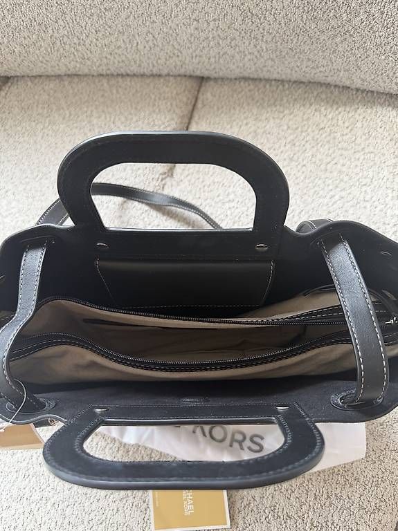 Michael Kors Borse da donna: Michael Kors Tasche Clara – Usato da Dietikon venduto da Prelovedpearls 3