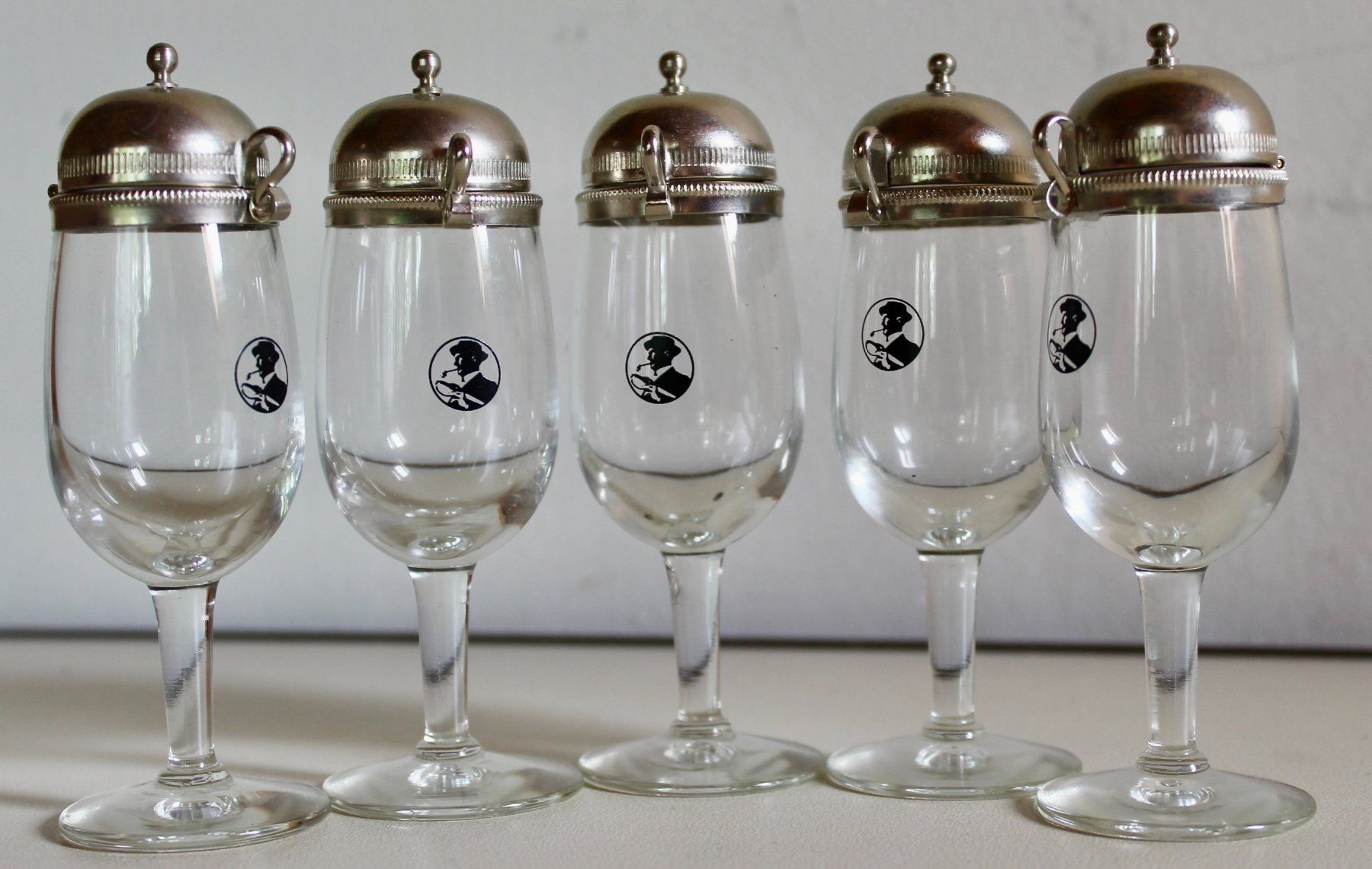 Bicchieri: 5 hübsche APPENZELLER Shot-Gläschen mit Deckel – Usato da Kirchlindach venduto da hekilida