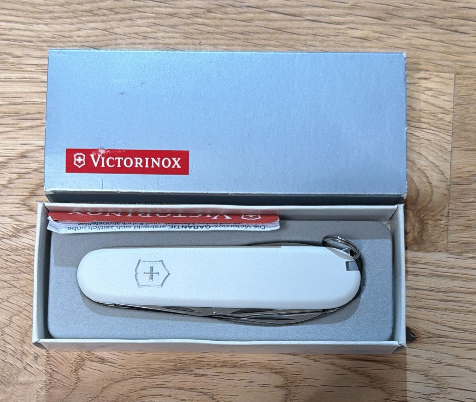 Victorinox Taschenmesser: VICTORINOX TASCHENMESSER HOWEG – Neu und originalverpackt aus Zürich von Frei-Occasionen 8
