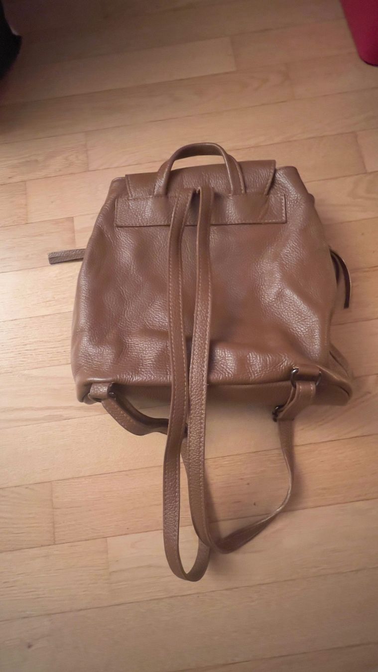 Zaini: Lederrucksack in Cognac - Top Zustand – Nuovo (secondo la descrizione) da Küsnacht ZH venduto da Gila1983 2