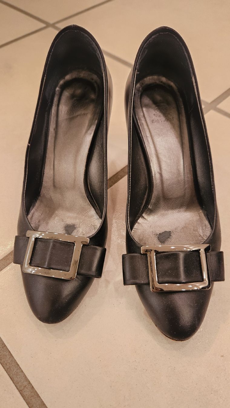 Navyboot Damenschuhe: Navyboot Schuhe gebraucht Grösse 35 – Gebraucht aus Nürensdorf von BellaLy 1