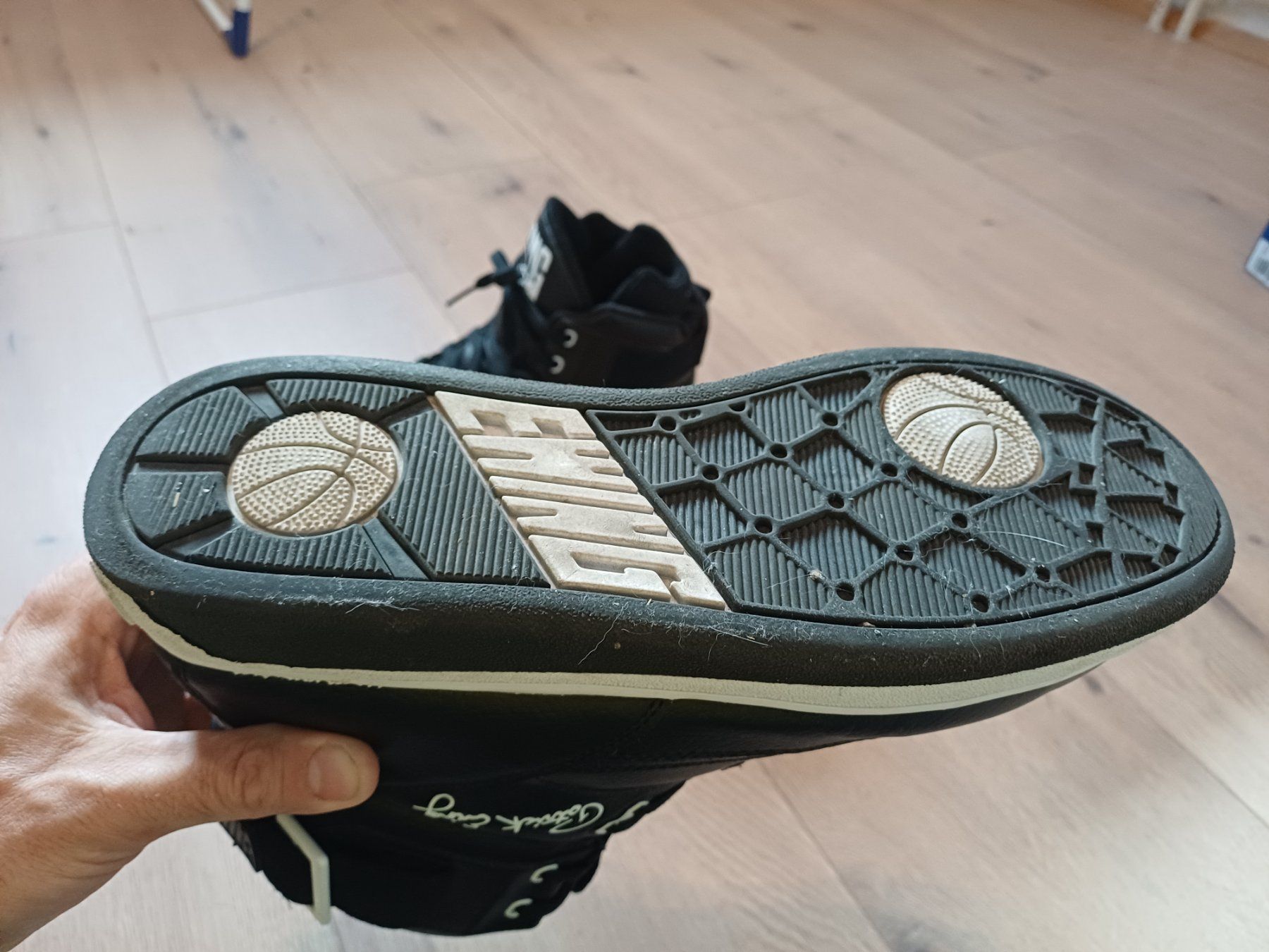 Herrenschuhe: Sneakers Ewing - 44.5 – Gebraucht aus Châtillon JU von Kalao 1
