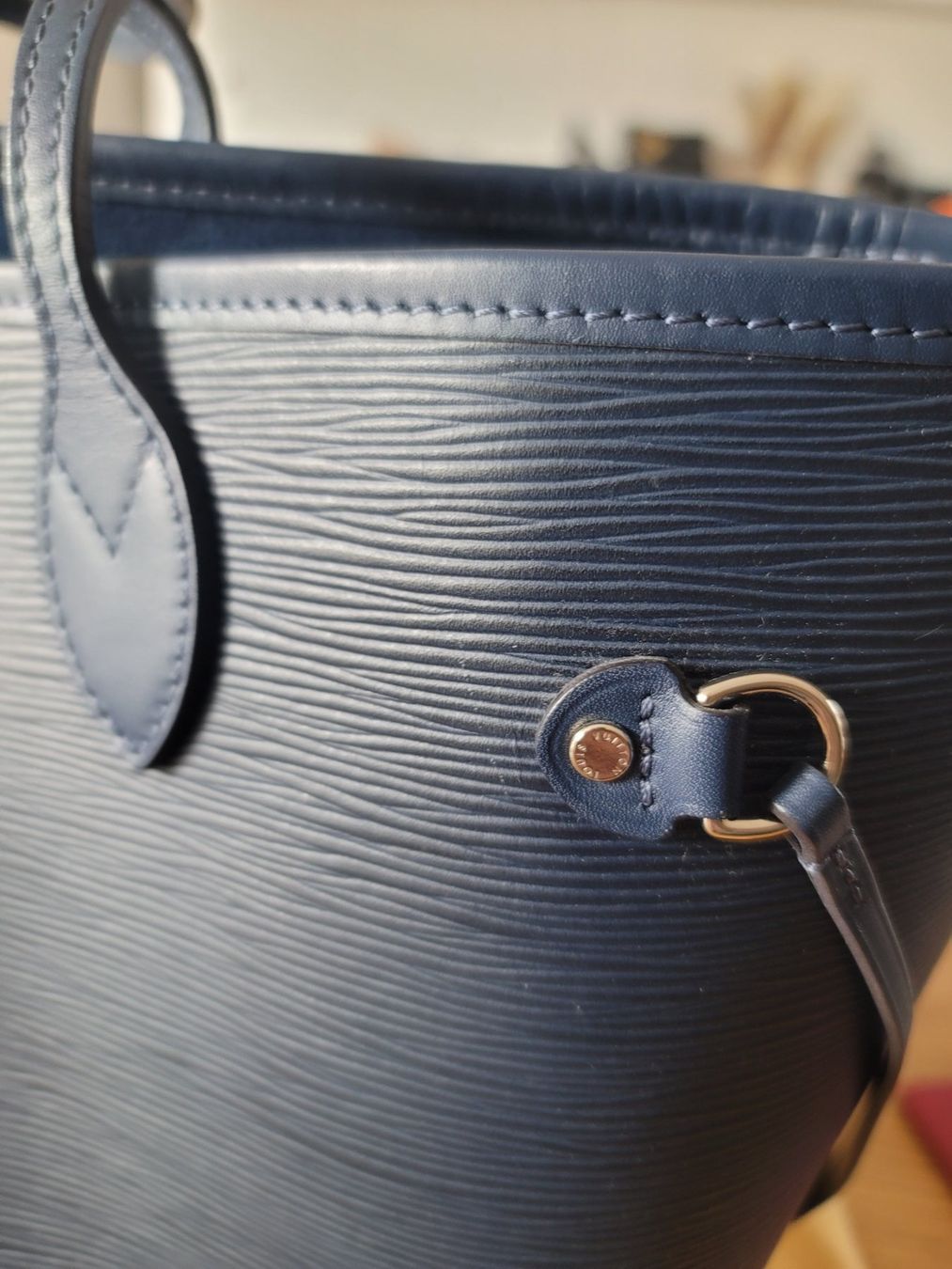 Louis Vuitton Borse da donna: Louis Vuitton Neverfull Epi Indigo – Usato da Neuendorf venduto da fiestashorty84 6