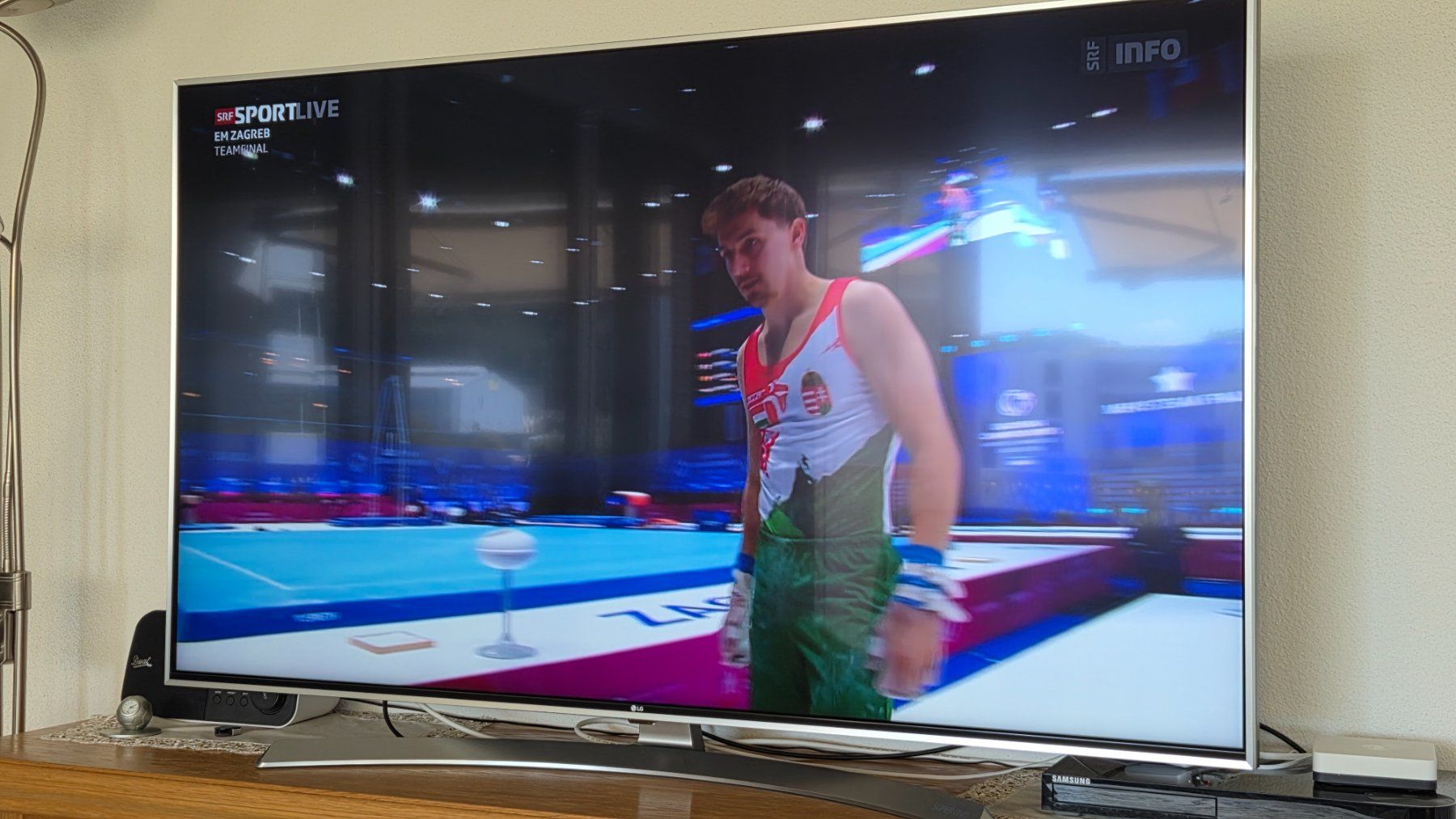 LG Appareils TV: LG 55SJ810V  55" TV – D'occasion à Schinznach Bad par webser