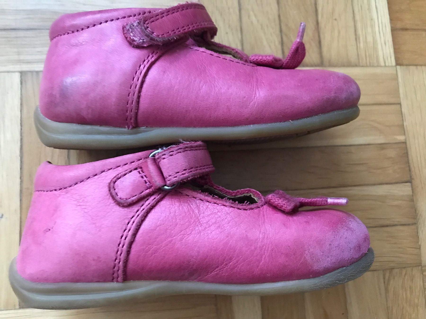 Scarpe per ragazze: Mädchen Schuhe Leder von Bellybutton Grösse 22 – Usato da Emmenbrücke venduto da Hathor123 3