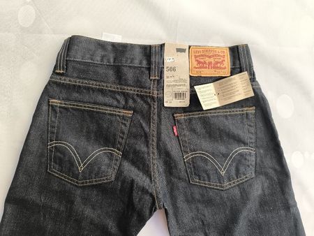 Neu Jeans Levi's 506 nero scuro taglia W30 L30 mit Etikett
