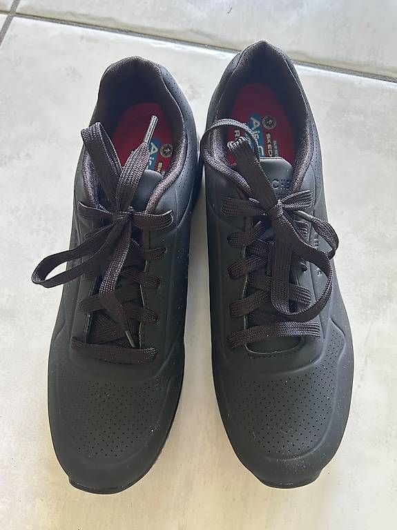 Skechers Scarpe da uomo: Skechers – Nuovo (secondo la descrizione) da Dättwil AG venduto da Tine05