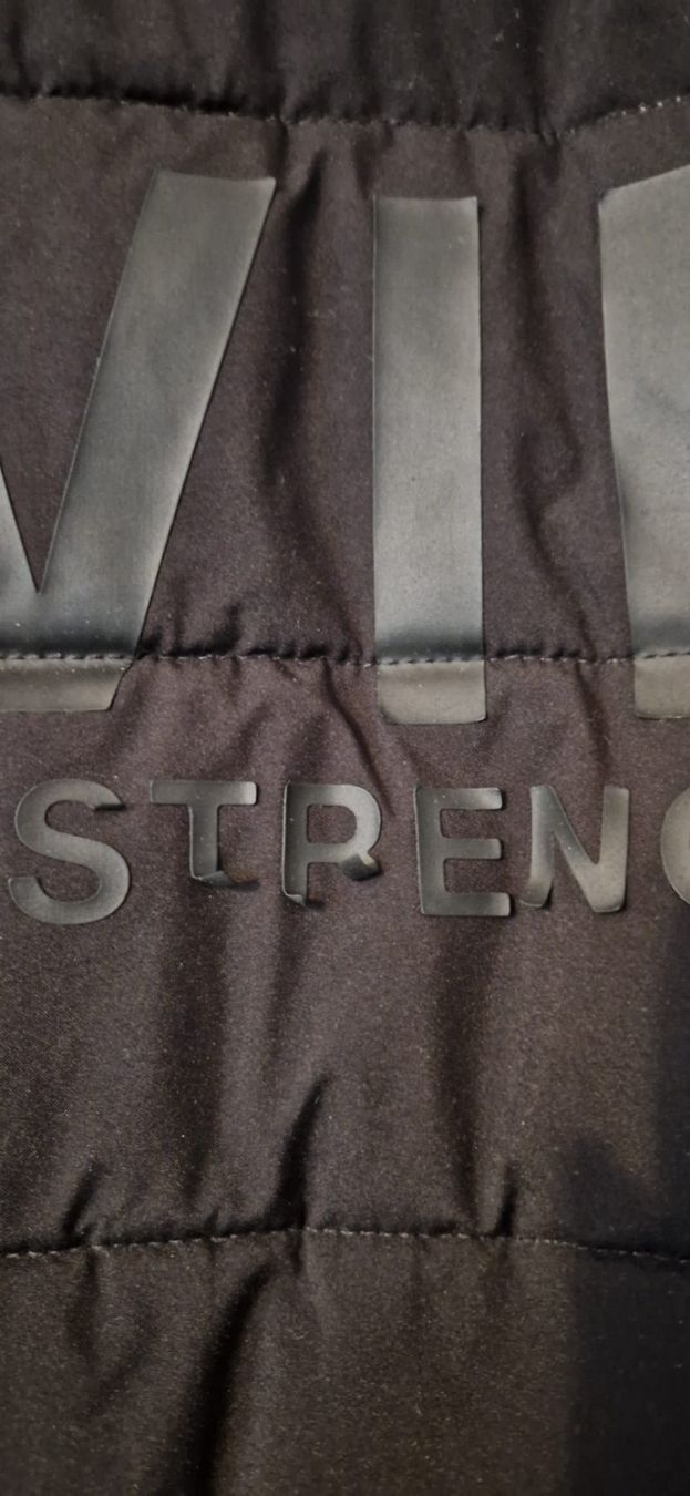 Camp David Gilets & Westen: Gilet schwarz Camp David – Gebraucht aus Frauenfeld von jgh_gx6v 2