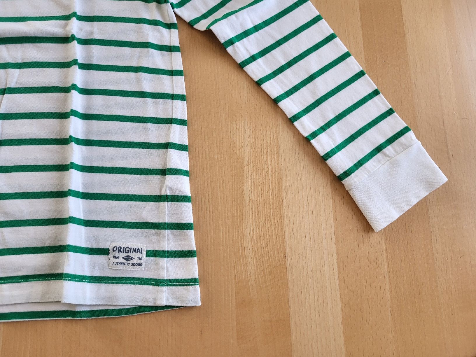 Tchibo Camicie, T-shirt & Polo: Langarmshirt Gr. 146/152 – Usato da Dürrenäsch venduto da DanaW01 3