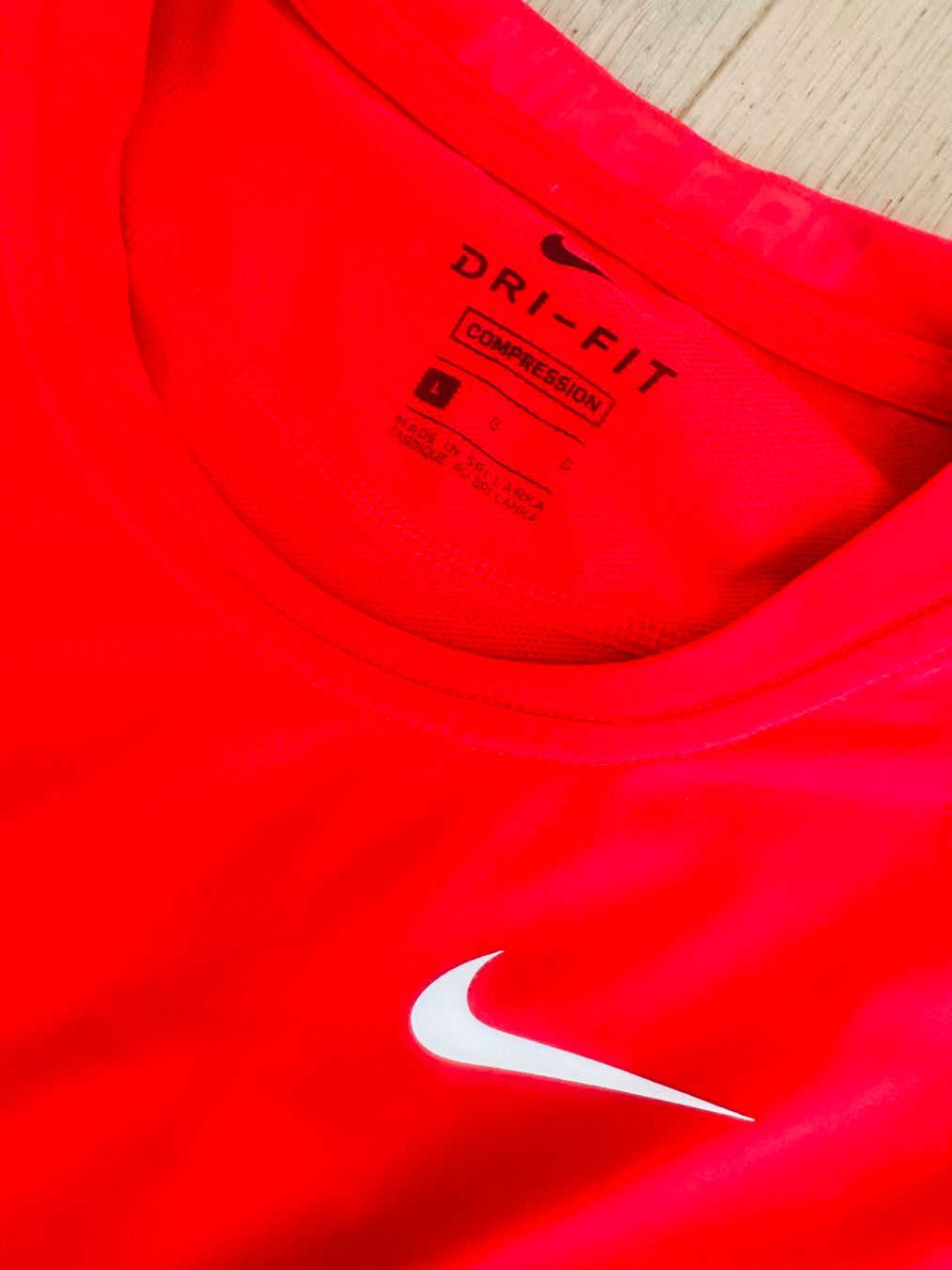 Nike T-shirt: Nike top L – Usato da Bern venduto da howi72 1