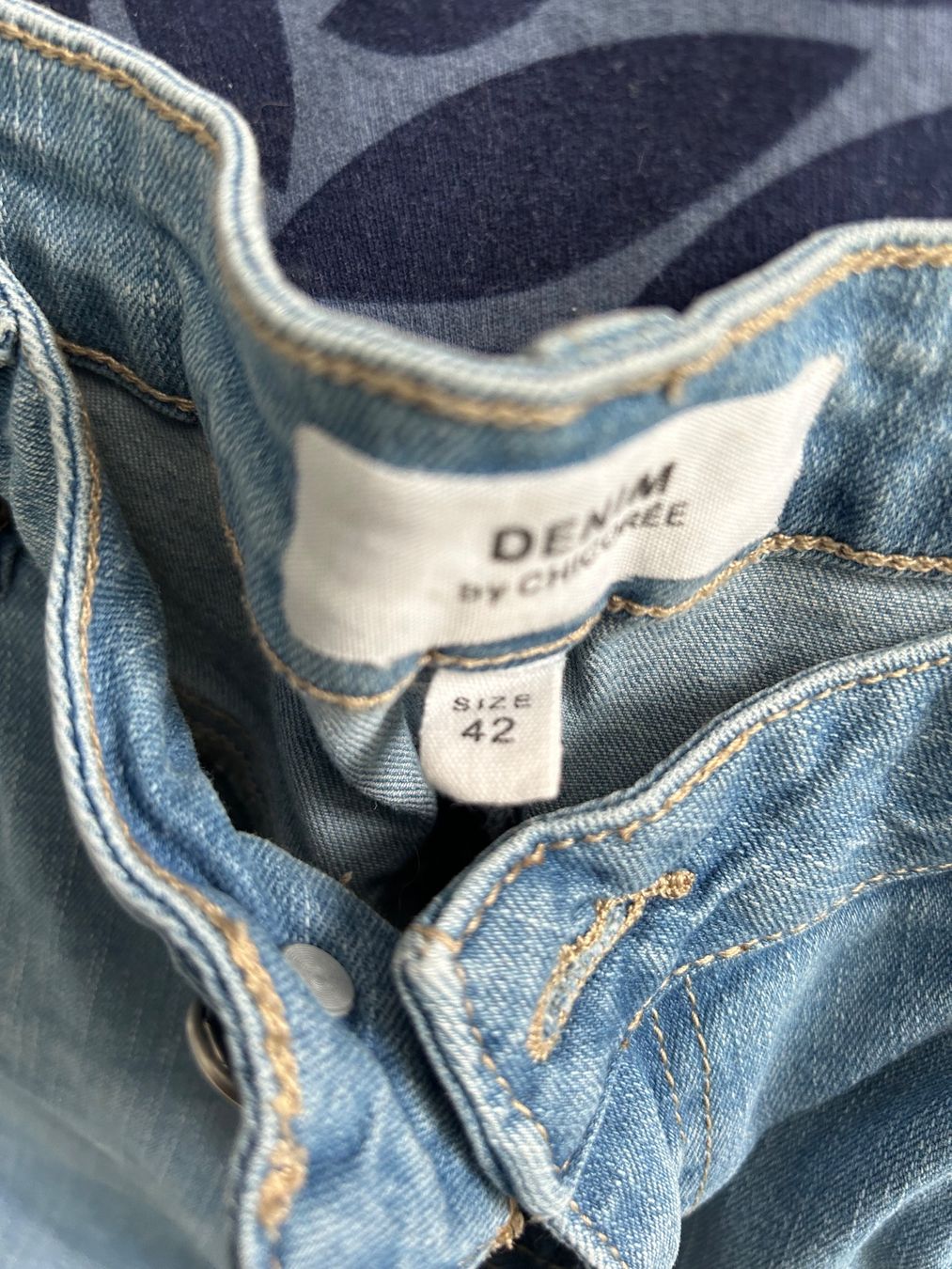 Jeans: Damenjeans Gr. 42 – Usato da Obergösgen venduto da Andre118 1