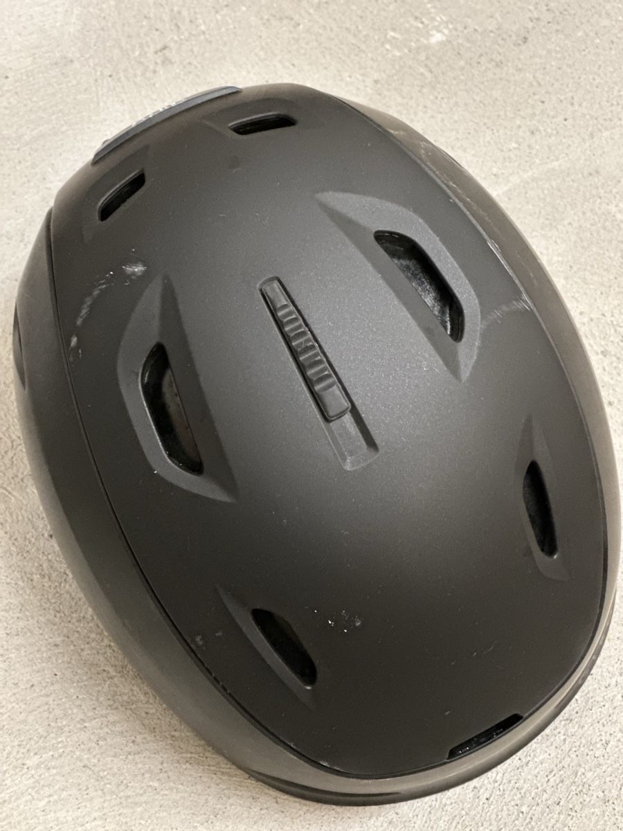 Giro Caschi: Giro Ski-/Snowboardhelm mit MIPS – schwarz – Usato da Duggingen venduto da nad_mjl5 2