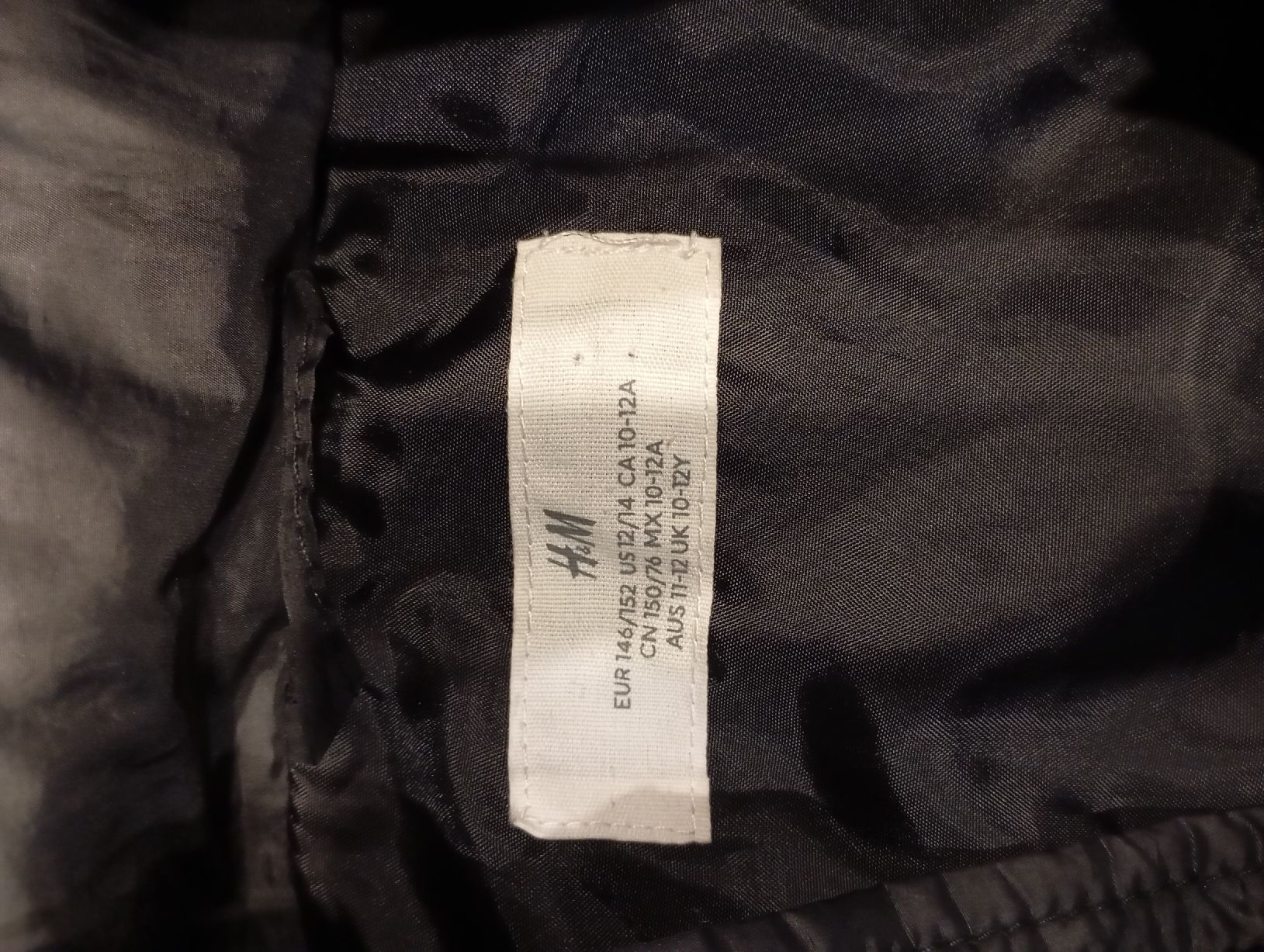 H&M Sonstige Jungenkleidung: Weste  – Gebraucht aus Unterägeri von Kielersprotte78 1