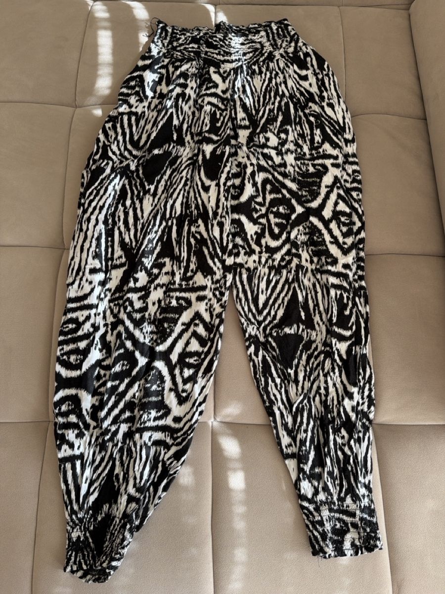 Pantalons: Sommerhose – D'occasion à Benglen par Jumanah