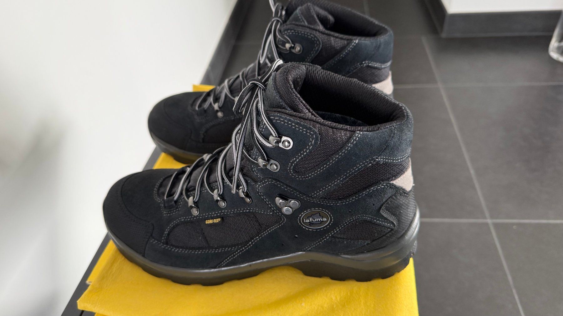 Lafuma Scarpe da uomo: Herren-Wanderschuh Lafuma Gore-Tex Grösse 44 – Usato da Männedorf venduto da Liberty05 1