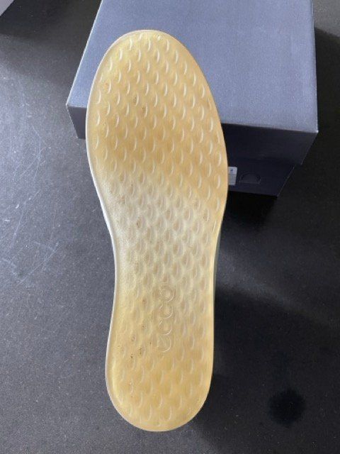 Ecco Chaussures femmes: Damenschuh Ecco – D'occasion à Gockhausen par subbotnik 2
