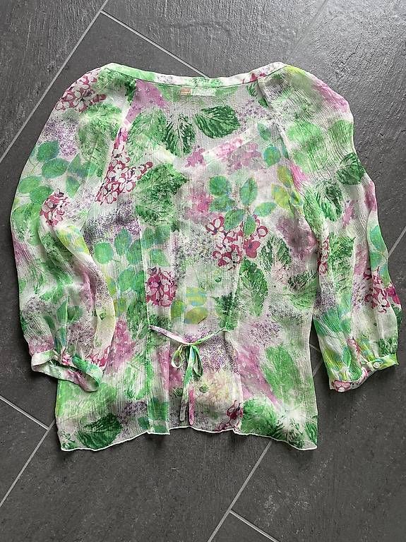 Camicette: Marc Cain Seidenbluse – Usato da Meisterschwanden venduto da xX3000Xx 1