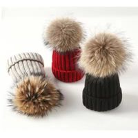 Set mit 3 warmen PomPom WinteMützen - Lot de 3 bonnets chaud