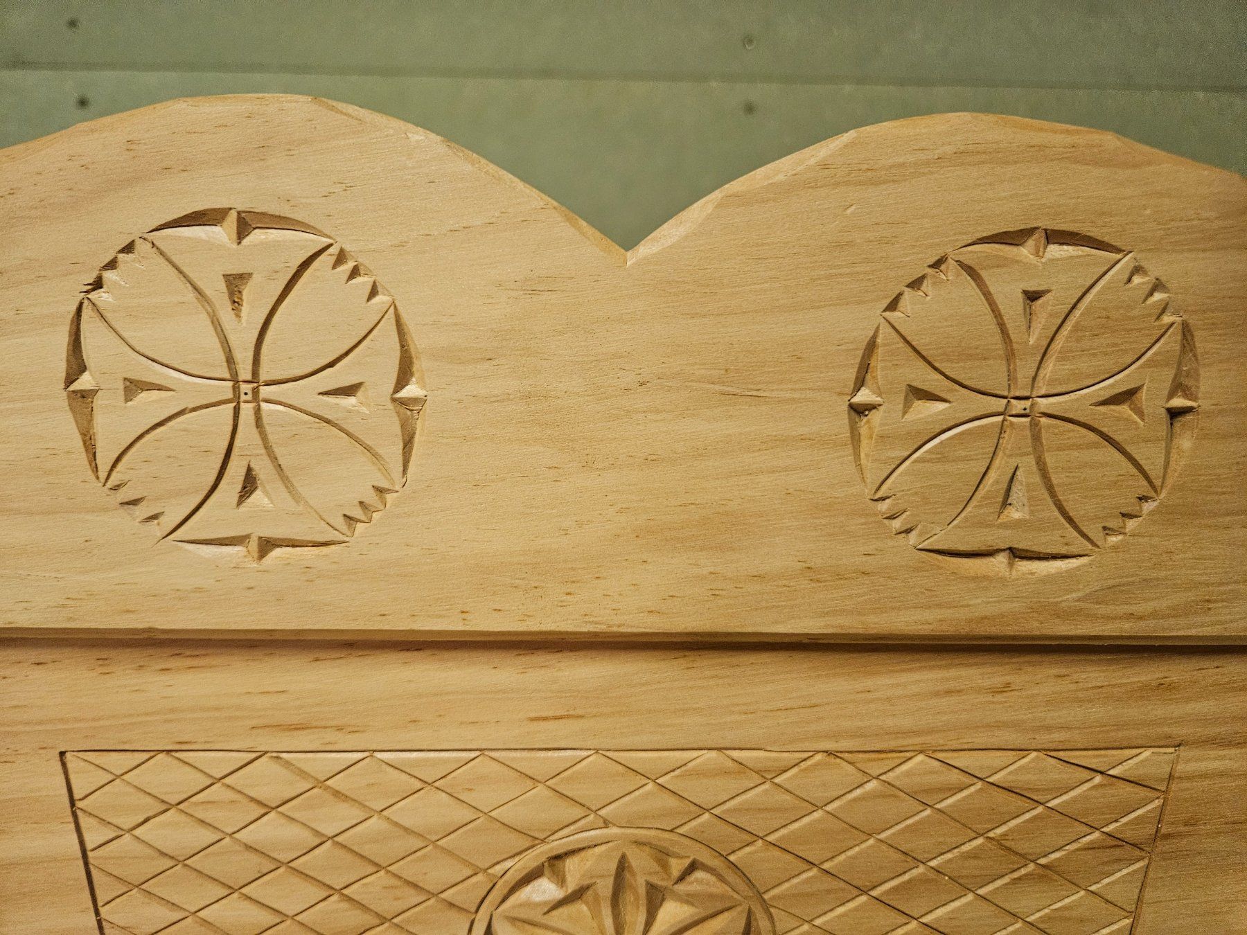 Sdraiette & Sdraiette a dondolo: Handgeschnitzte Wiege aus Holz – Nuovo (secondo la descrizione) da Münchwilen AG venduto da pel_y9jx 7