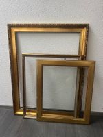 3 verschiedene vergoldete Holz Bilderrahmen