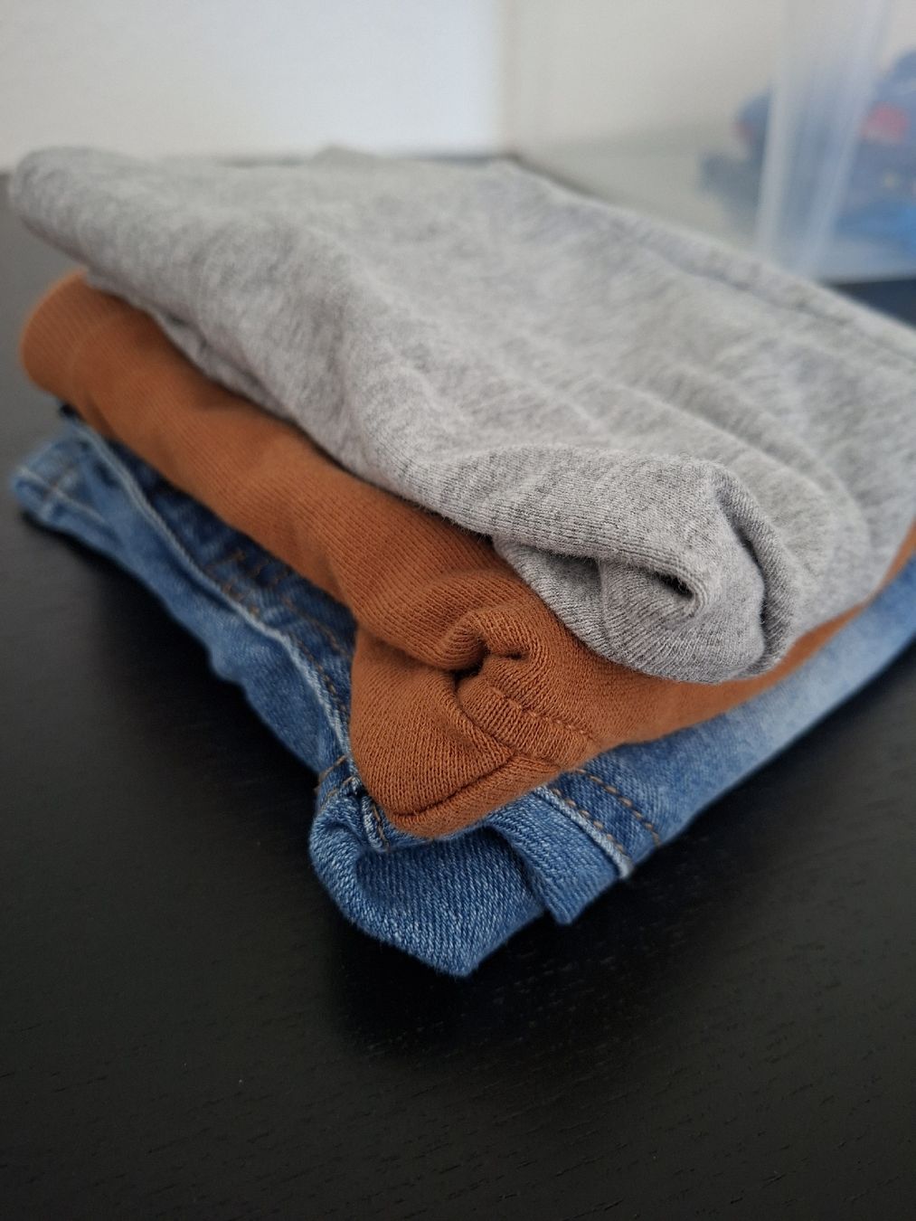 Lotti & Set di vestiti: Baby Kleider Set 3-Teilig Grösse 68  – Usato da Winterthur venduto da Ausmisten2026 1