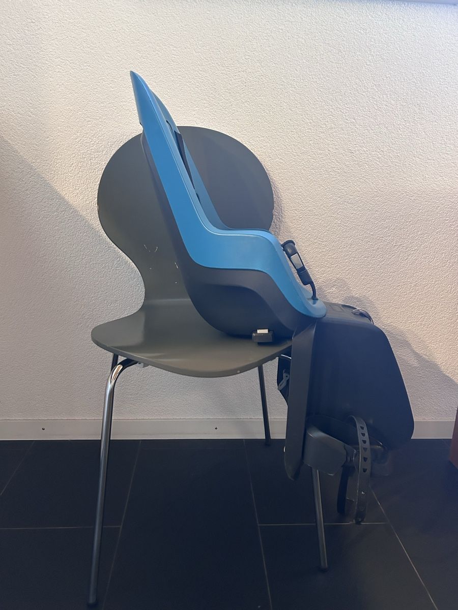 Pièces détachées: Kindersitz Bobike One Maxi – D'occasion à Urtenen-Schönbühl par car_8hjg 2